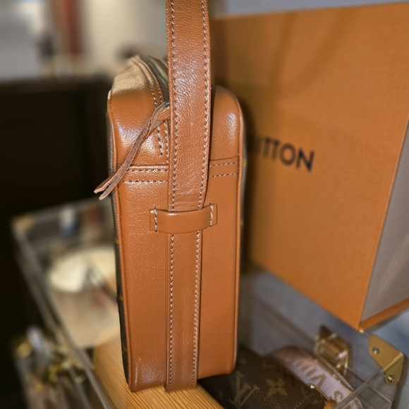 Vintage Louis Vuitton Monogram Sac Bandouliere - Picture 3 of 5